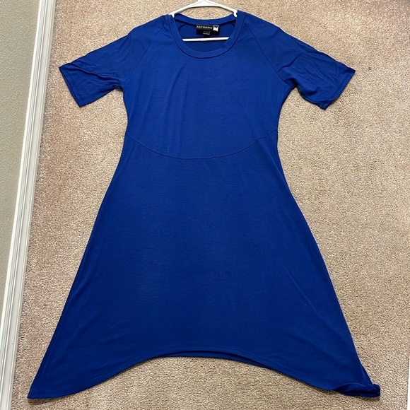 Antthony Dresses & Skirts - Antthony’s Blue knee length short sleeve dress